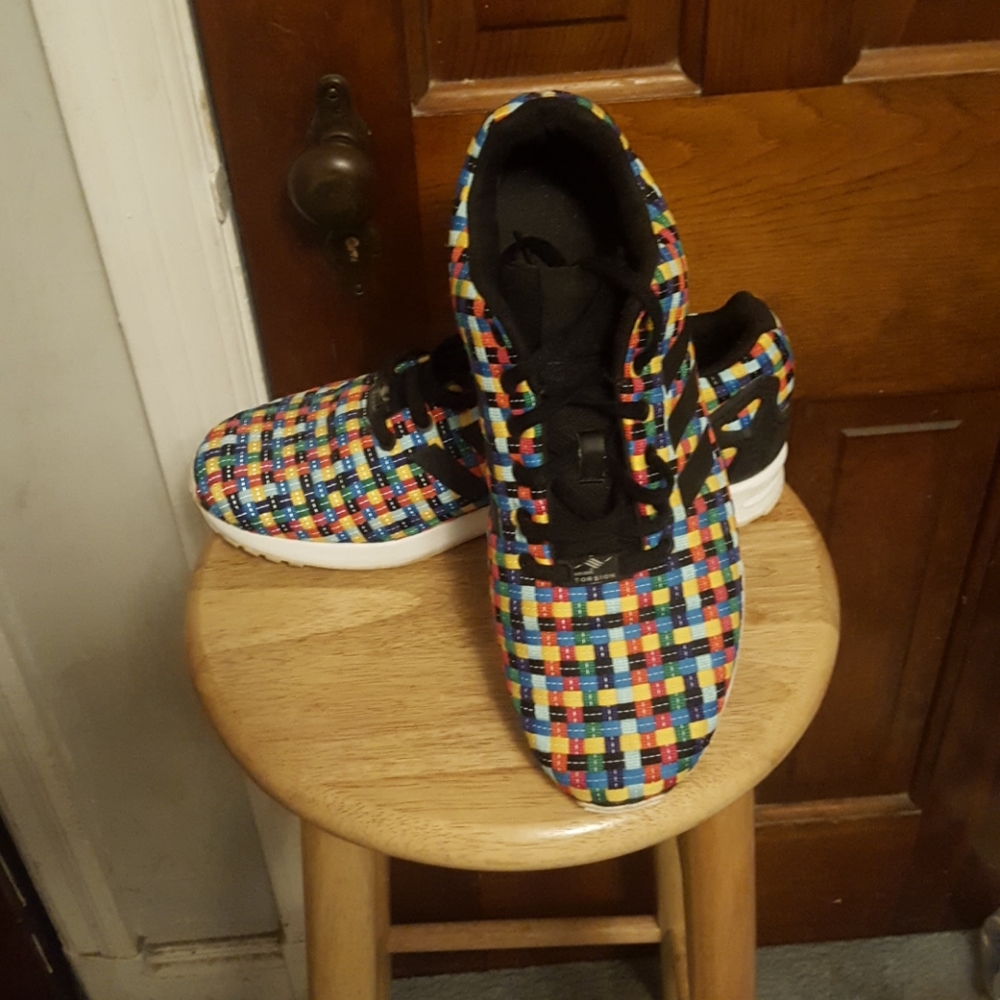 MEN'S ATHLETIC SHOES